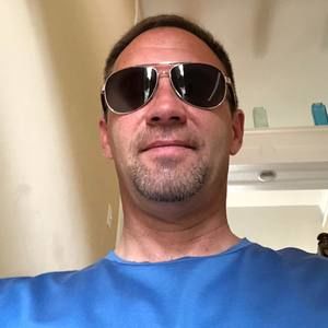 Meet your Posher, Carter